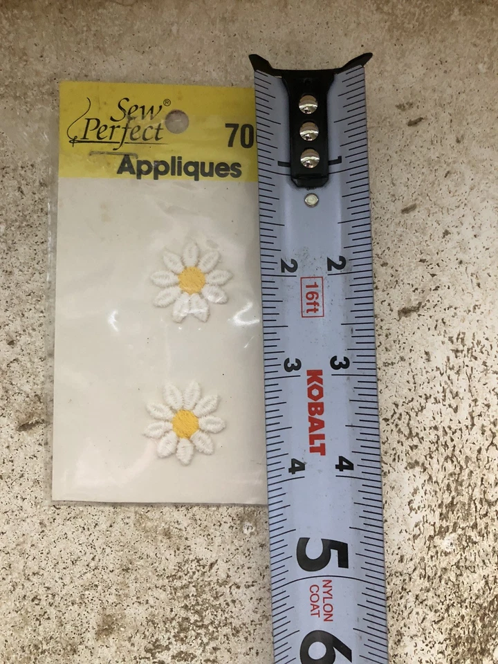 Vtg Embroidered Patch Mix Lot Stars Heart Flowers Strawberry Apples 7 Packages - Image 3 of 4