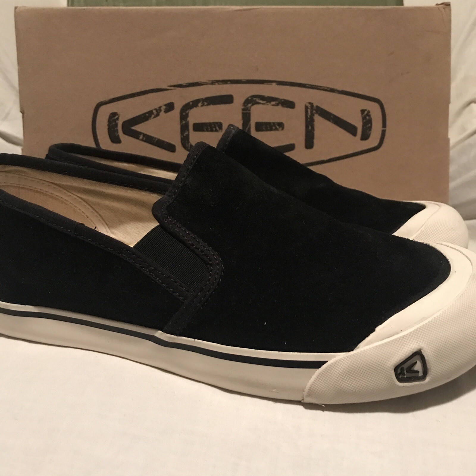 Scarpe slip on uomo NEW KEEN taglia 11 M Coronado III (3) scamosciate nere 1023348