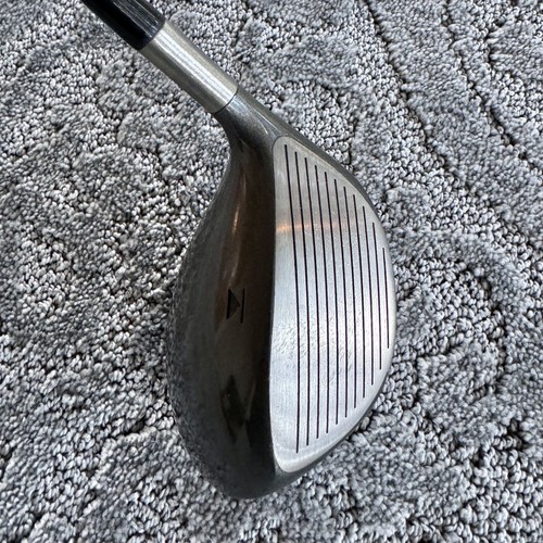 Titleist Titanium 975D 9.5˚ Driver Club Grafalloy ProLite 35g Graphite Shaft 41” - Picture 4 of 7
