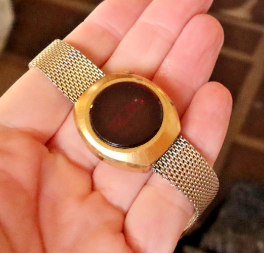 RARE Vintage UIT Red LED Digital Numbers Watch Wristwatch Collectible LOOK WOW