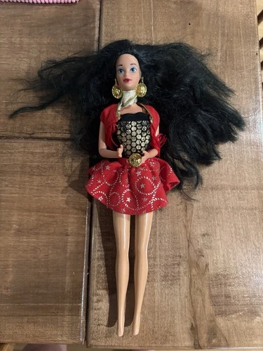 VTG Mattel Barbie 1993 Western Stampin’ Tara Lynn w Earrings, Skirt, Scarf & Top