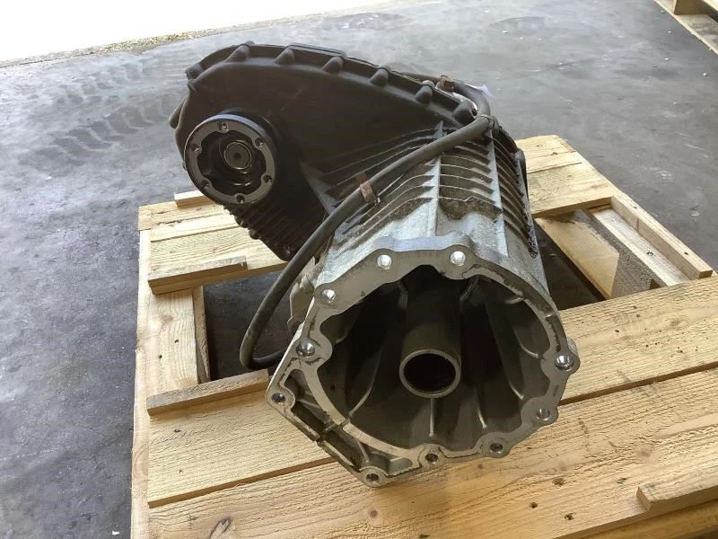2004 05 06 2007 VOLKSWAGEN TOUAREG 3.2L AWD GEARBOX TRANSFER CASE 148K MILES OEM - Image 2 of 4