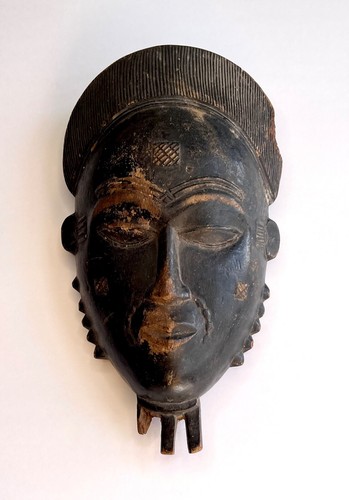 Mblo Portrait Mask. Baule People, Côte d'Ivoire. - Picture 4 of 12