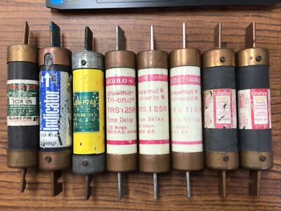 (8-PCS) Reliance, BUSS, Gould & Littelfuse 125A Duel Element Fuses (CT2)