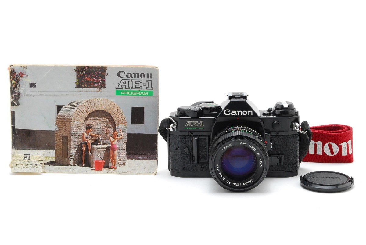Canon AE-1 PROGRAM BLACK newFD 50㎜ f1.4 NEAR MINT w/ Strap] Canon AE-1 Program Film Camera New FD