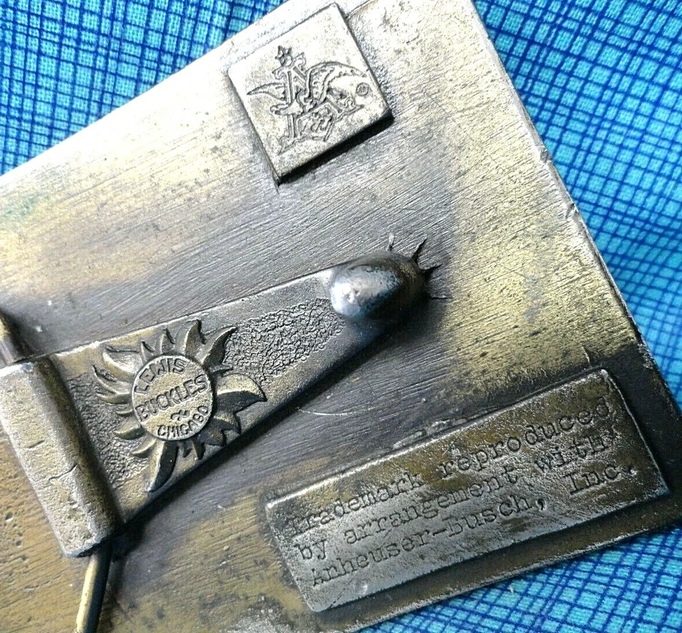 Cerveza Budweiser 12 oz Etiqueta Promo Hebilla de Cinturón Vintage Años 70 Lewis Hebillas .CPA323 Foto 4 de 4