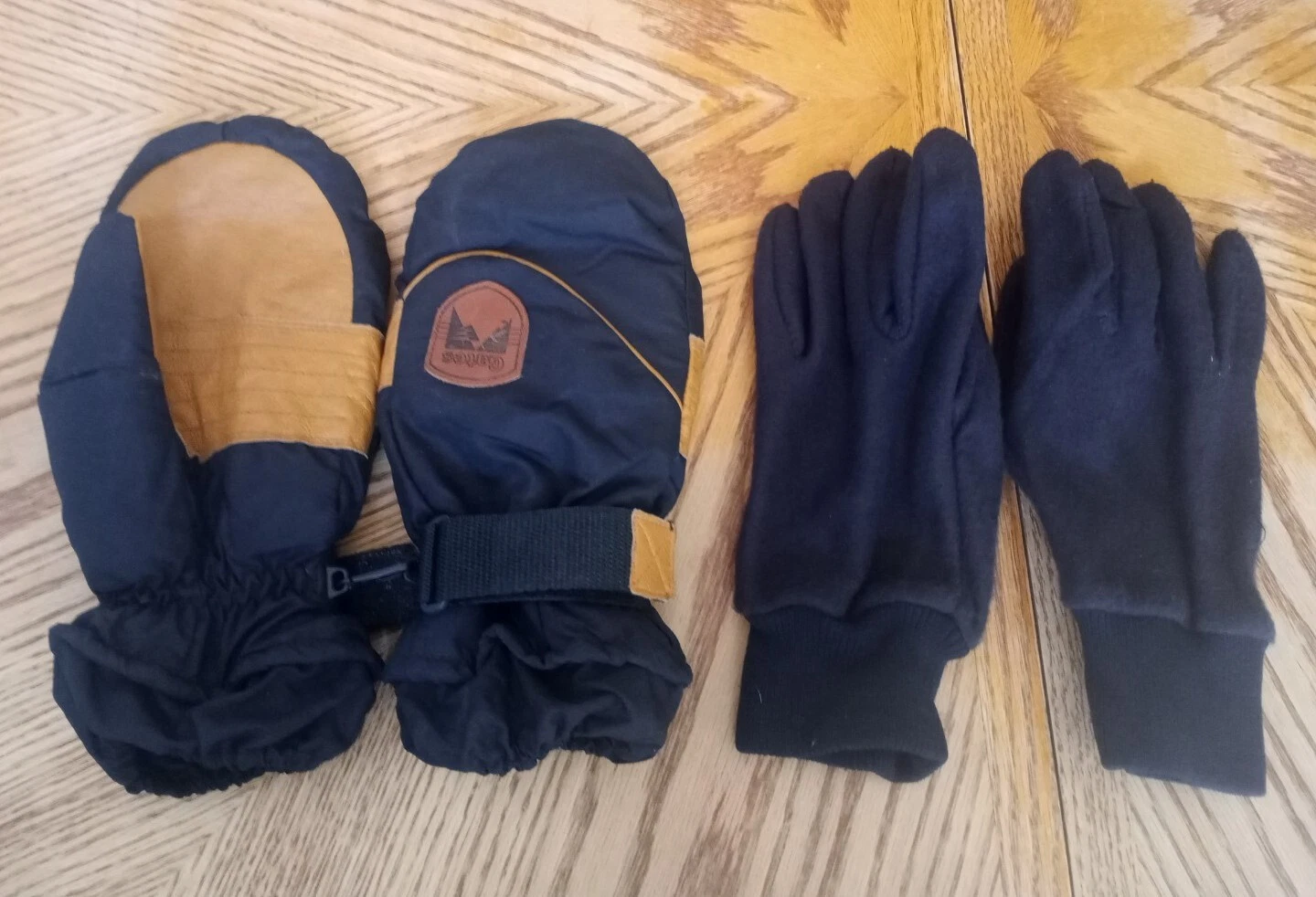 (2) Pair Gates Mittens/ Gloves Liners Combo Men's XL Black/Brown Polyester