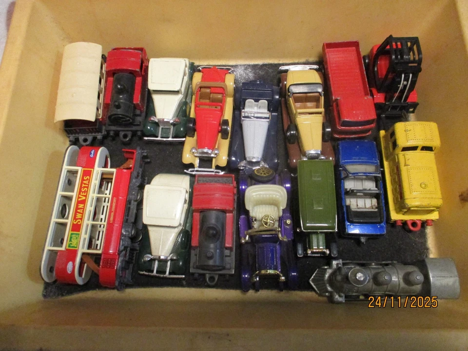 Konvolut Matchbox , etc. - Bild 2 von 3