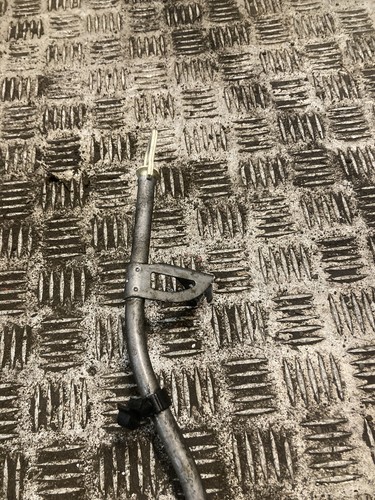 MERCEDES-BENZ CLA 180 C117 Oil Dip Stick 2700100472 1.6 Petrol - Picture 2 of 4