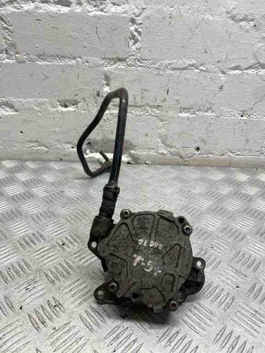 VW TRANSPORTER V T5 Furgon Vakuumpumpe 03L145100 2.00 Diesel 2011 30496856