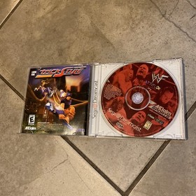 SEGA DREAMCAST VIDEOGIOCO WWF ATTEGGIAMENTO COMPLETO CON CUSTODIA E MANUALE ACCLAIM SPORTS