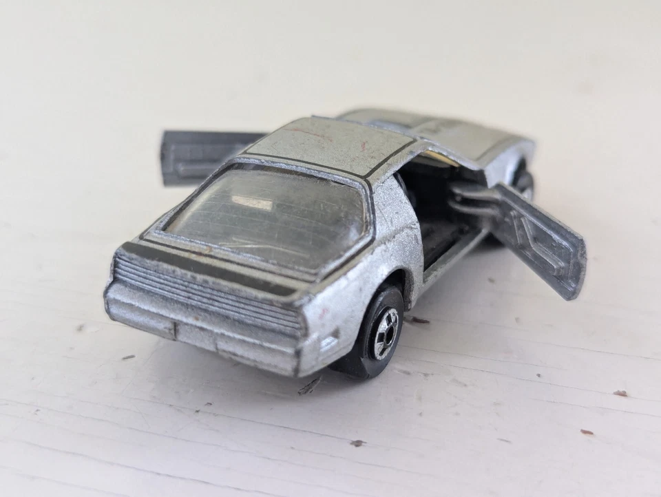 Road Champs, 1982 Trans-Am, TA 2000, gris/plateado, puertas abiertas Foto 3 de 4