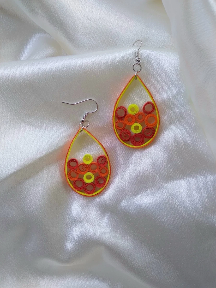 Handmade 2024 quilling earrings
