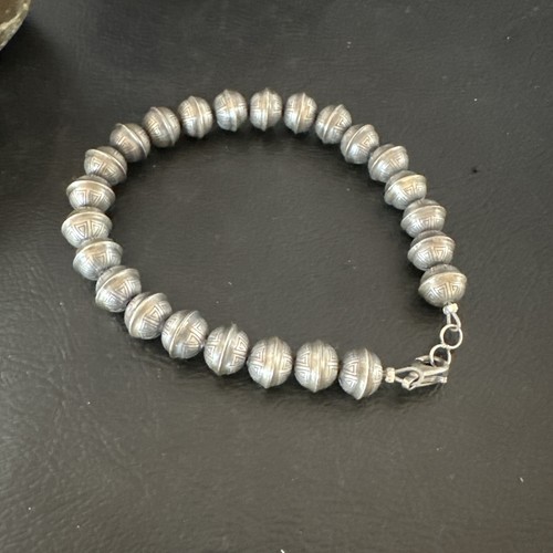 Handmade Stamped Navajo Pearls 8mm Beads 7” Sterling Silver Bracelet - Picture 8 of 13