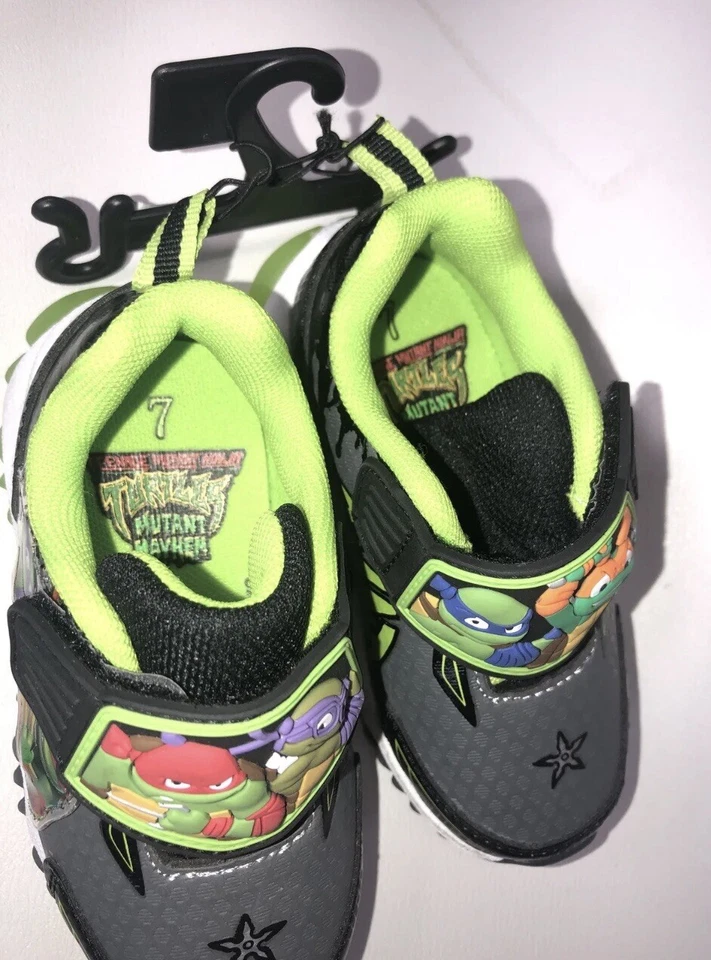 TMNT Teenage Mutant Ninja Turtles Niños Tenis Niños Pequeños Talla 7 Zapatos Iluminados Foto 2 de 4