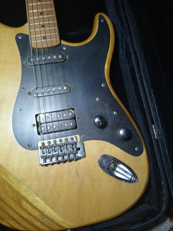 Guitarra eléctrica Stratocaster de colección probada por Fender Foto 3 de 4