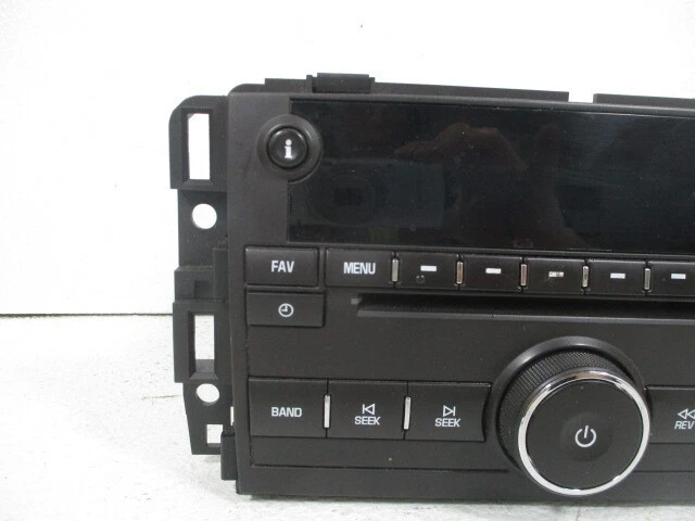 2010-2013 Chevy Avalanche 1500 MP3 CD Radio Receiver USB OEM LKQ - Image 2 of 4