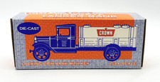 ERTL - 1931 Hawkeye Tanker Bank - Crown Petroleum - 1:34 Scale