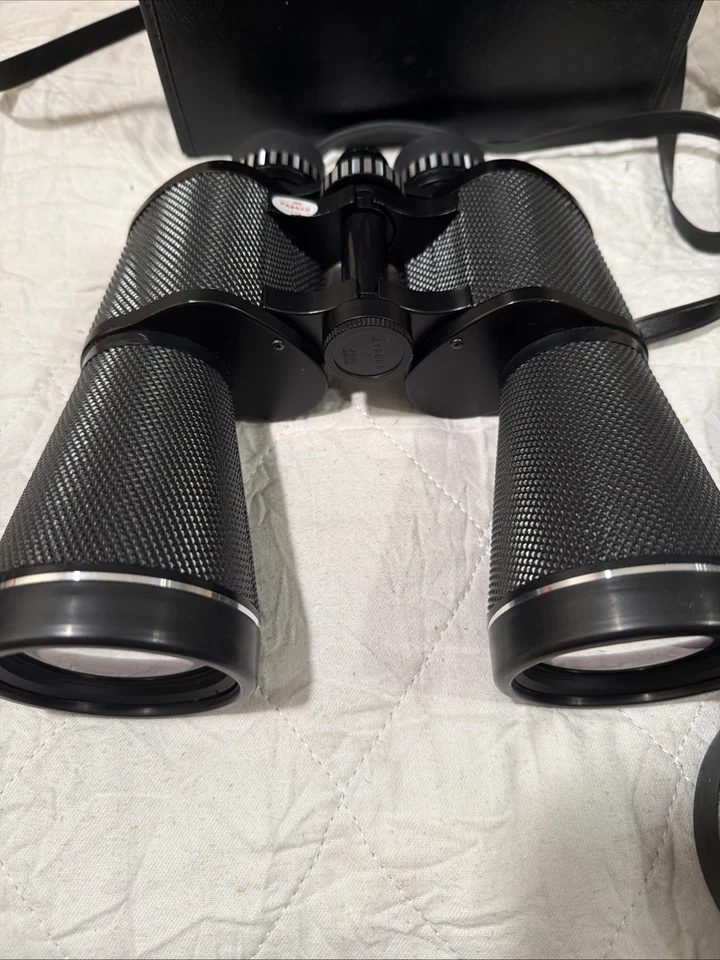 ORION BINOCULARS  Black  8x56 Field 6’ Lens Cap & Case Bak 4 Nice Condition - Image 2 of 4