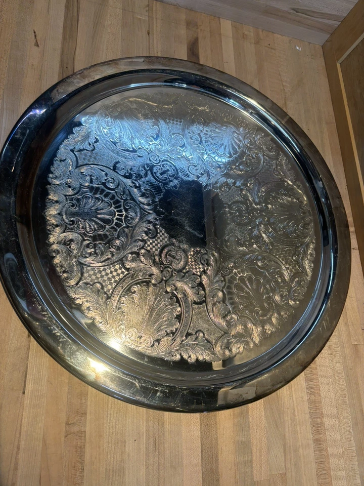 Винтажный посеребренный круглый сервировочный поднос Oneida США диаметр 19 дюймов Отличное состояние товара - Изображение 4 из 4