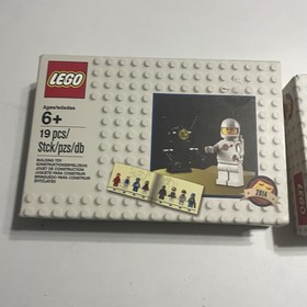 LEGO 5002812 Space: Classic Spaceman Minifigure Incomplete w/Box + Manual PARTS