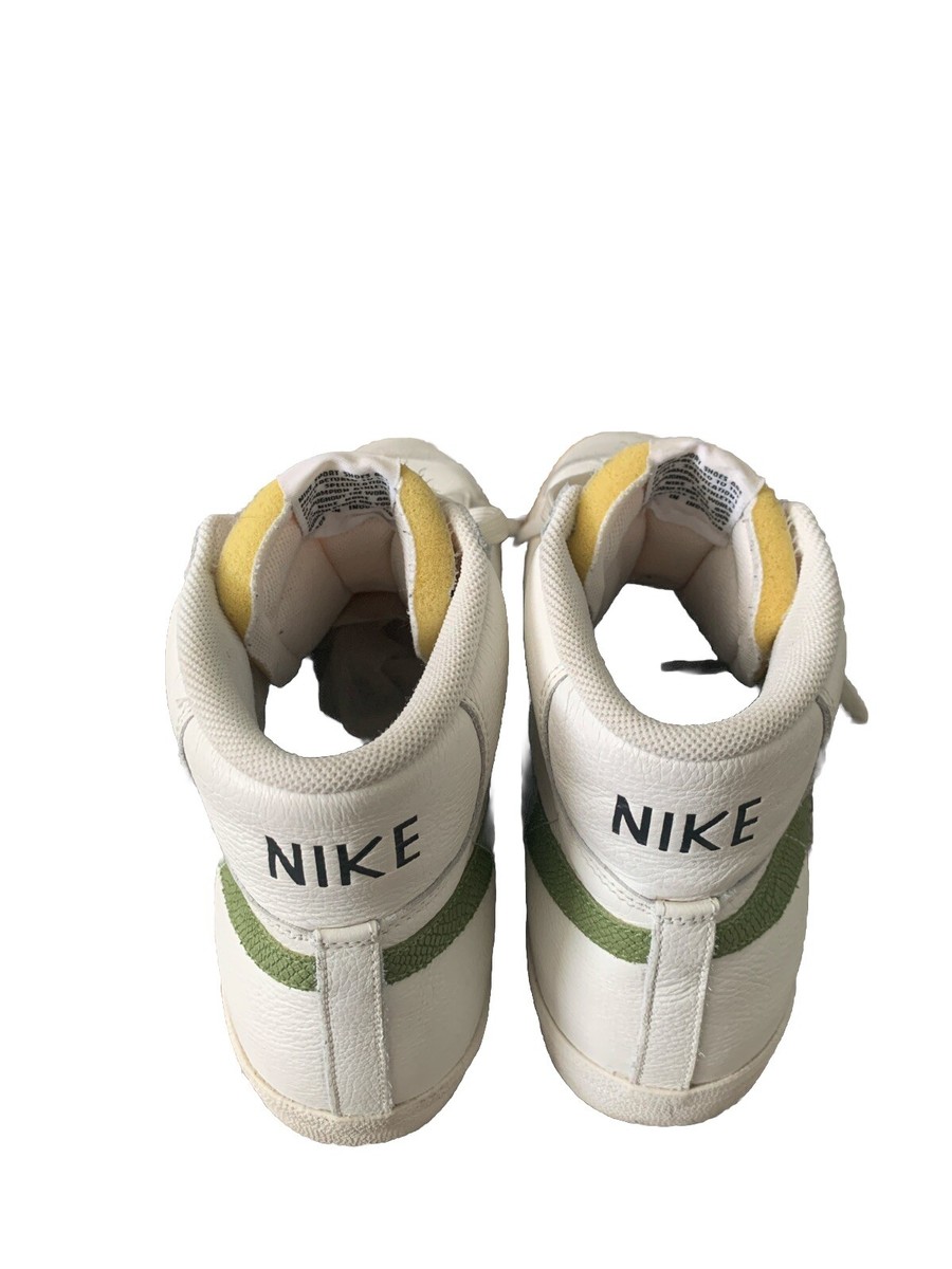 Nike Blazer Mid  display picture 3