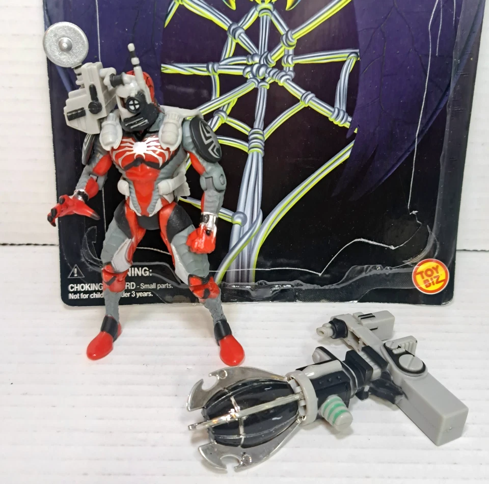 Figura Completa ToyBiz Spider-Man Vampire Wars Anti-Vampire Spidey + Tarjeta Marvel Foto 2 de 4