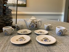 Vintage Child's Or Doll's Tea Set Made In Japan So Sweet 