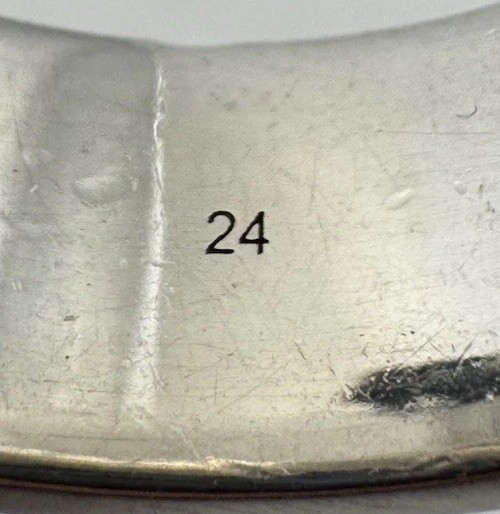 Gucci Solid Sterling Silver Ghost Band Ring 24 Si… - image 10