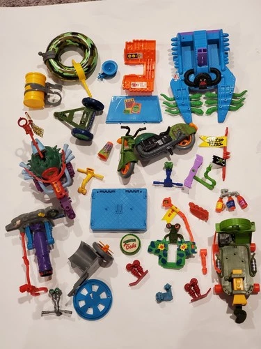 TMNT weapons lot 1988 misc vehicles parts accessory lot Playmates Toys vintage