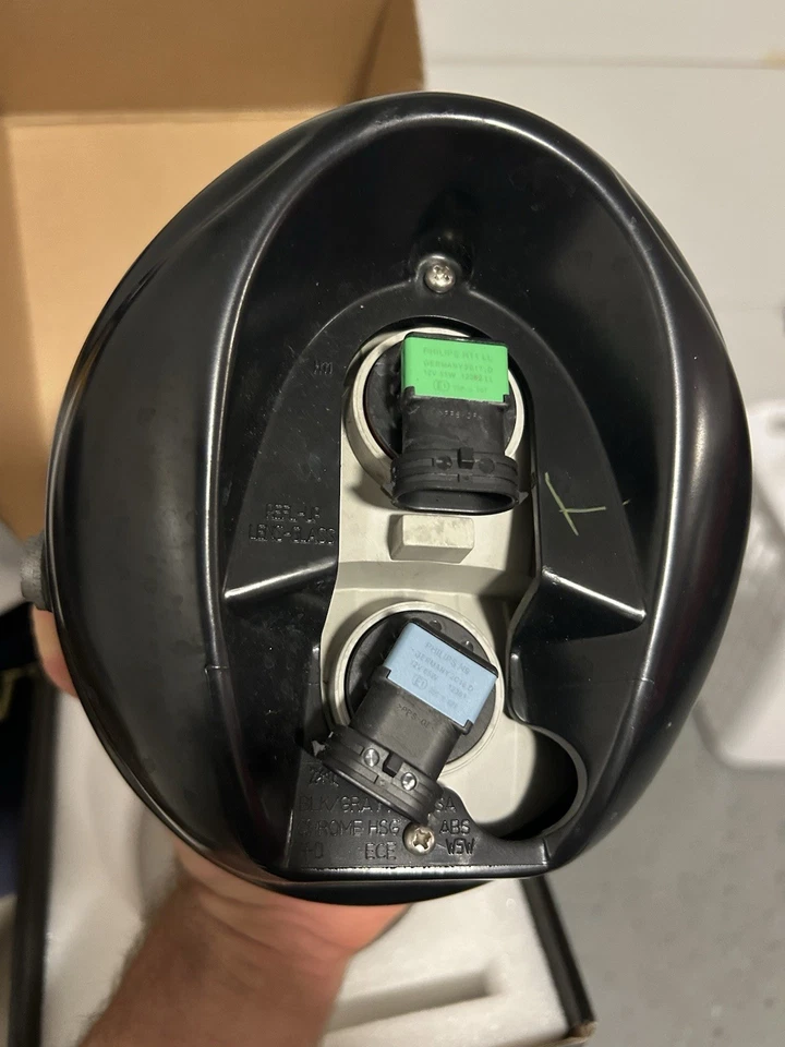 Conjunto de faros musculares Harley Davidson V Rod VRSCF 69873-07 Foto 2 de 4