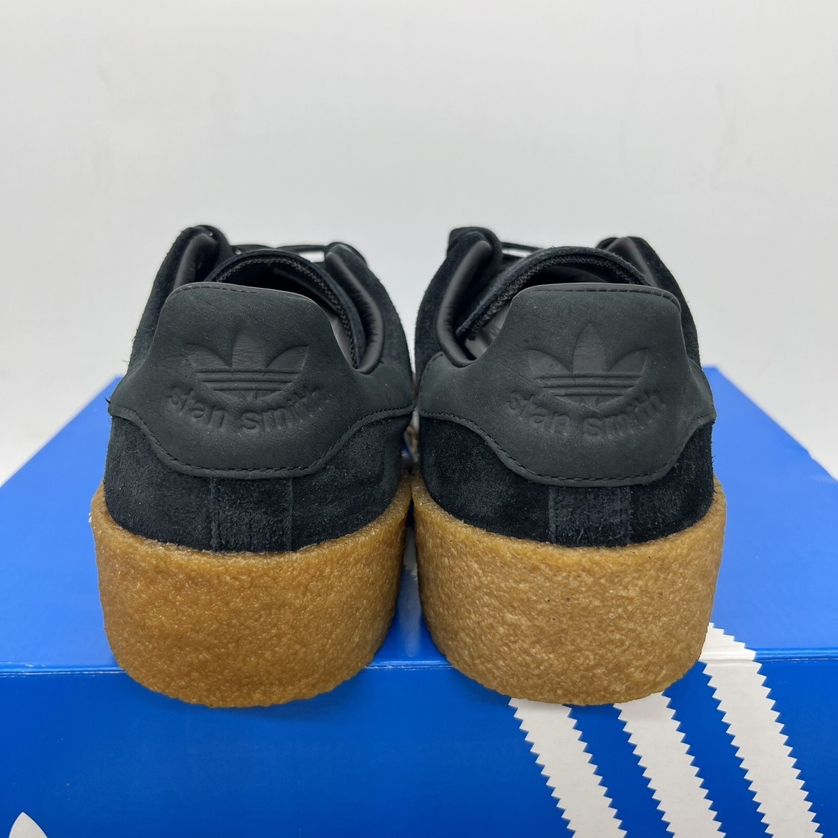 ADIDAS Men's Originals STAN SMITH CREPE Black Gum Sole