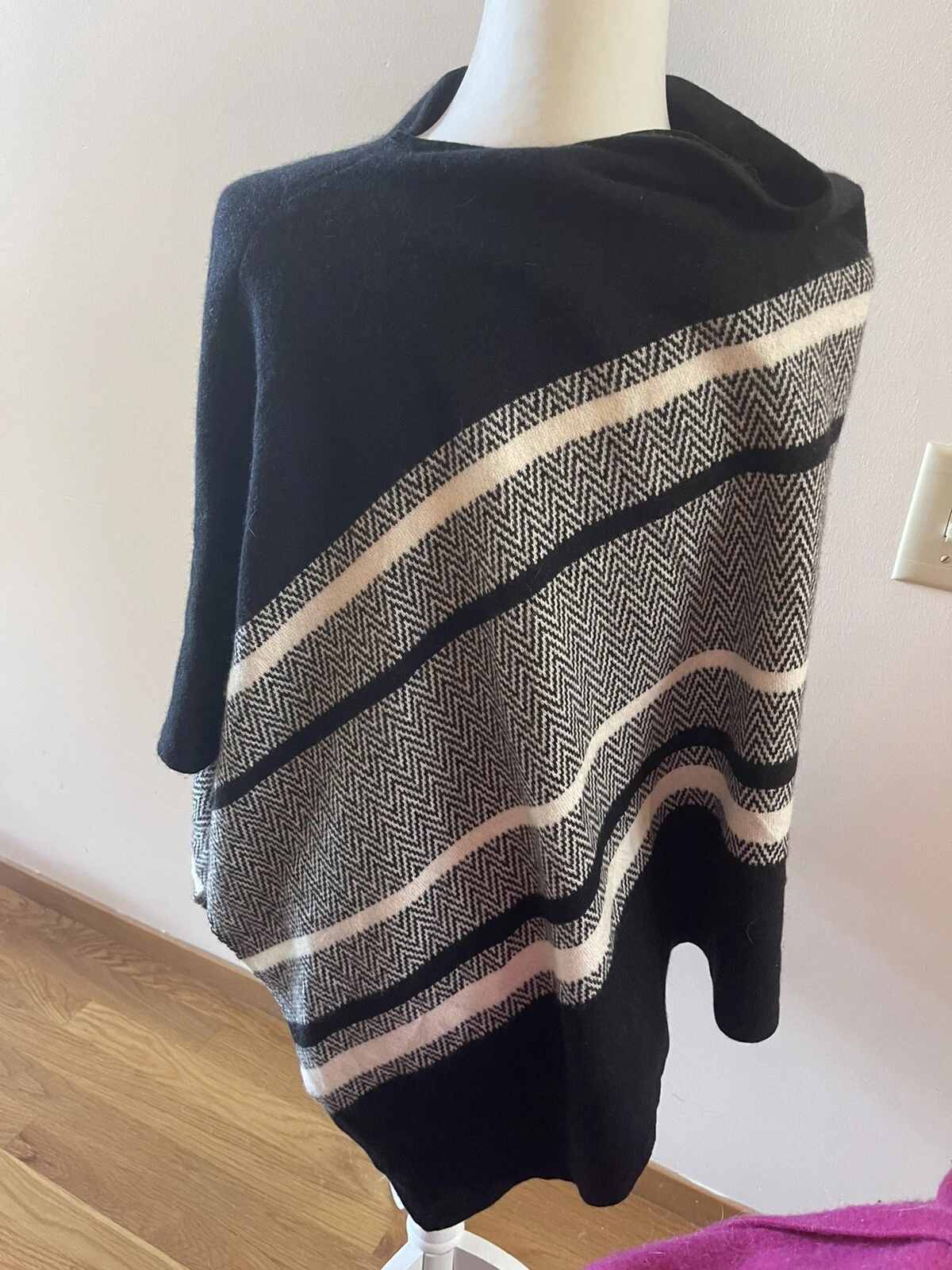 New NWT Charter Club Cashmere Black & White Striped Poncho Size Org $189.00