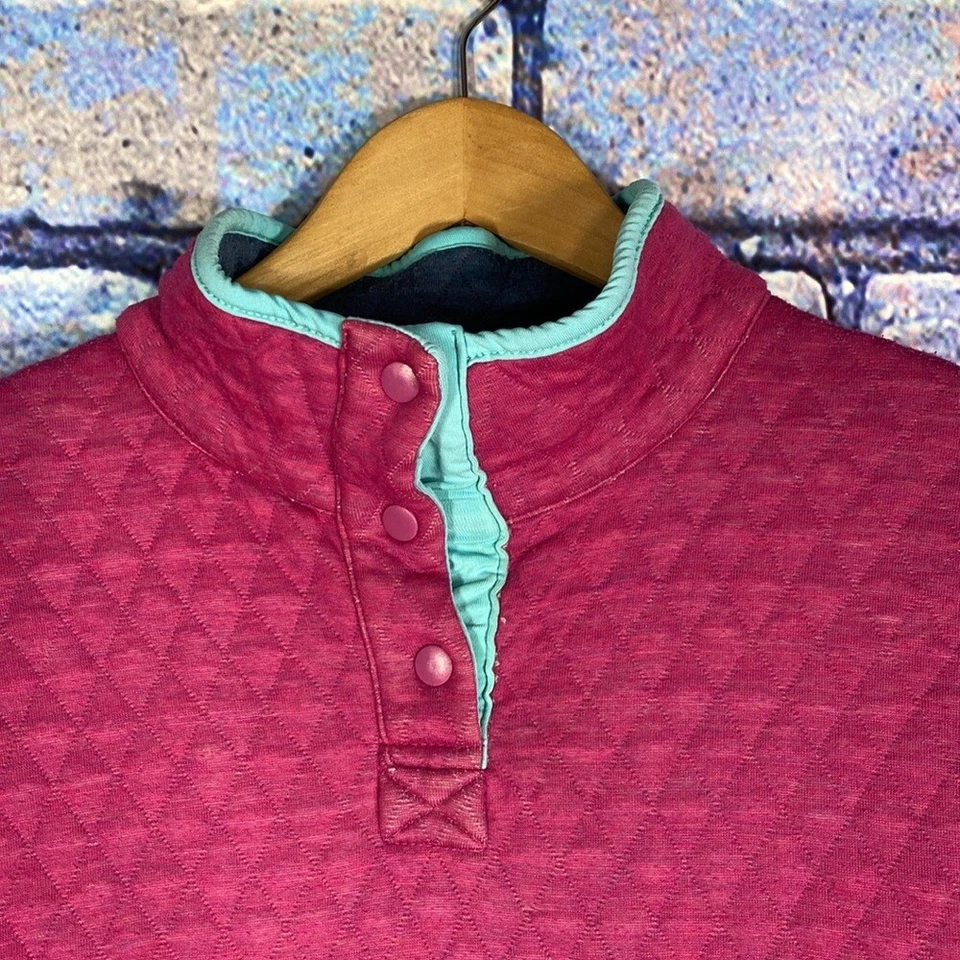 Women's Pink Quilted Half Button Down Sweatshirt - Imagem 3 de 4