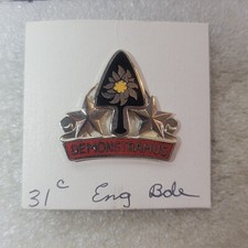 US Army 31ST ENGINEER BATTALION (Demonstramus) Silver Toned Vintage Made in USA