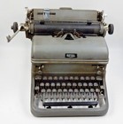 Foto 1 di 12