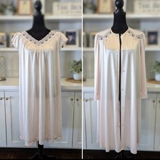 Vintage Vanity Fair Satin Pink Nylon Lace Nightgown  Robe Set Peignoir Lingerie