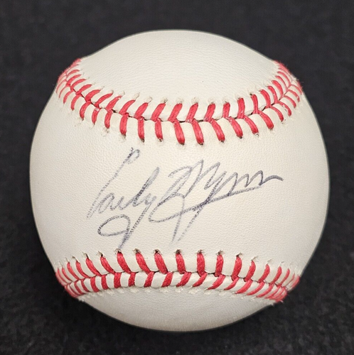 EARLY WYNN Signed Official MLB Baseball-HALL OF FAME-CLEVELAND INDIANS-JSA