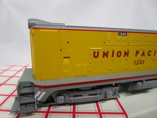 Stewart HO Scale UP Union Pacific VO1000 Diesel Locomotive #1201 DCC Ready LED - Picture 7 of 11