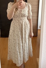 Neuflora Cottonwood Dress S Creme Kleid Rüschen Cottagecore Stillkleid Blumen