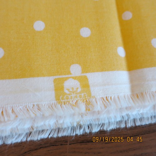 Gelbe Tupfen 3 Yards Baumwollstoff Neu - Bild 6 von 9