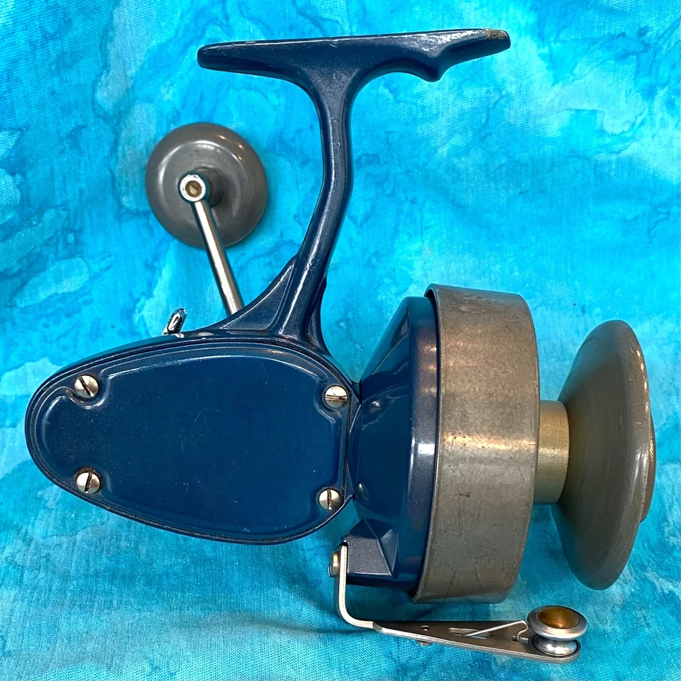 CARRETE GIRATORIO DE AGUA SALADA MITCHELL 498 MP VINTAGE - CARRETE ALTERNATIVO Foto 2 de 4