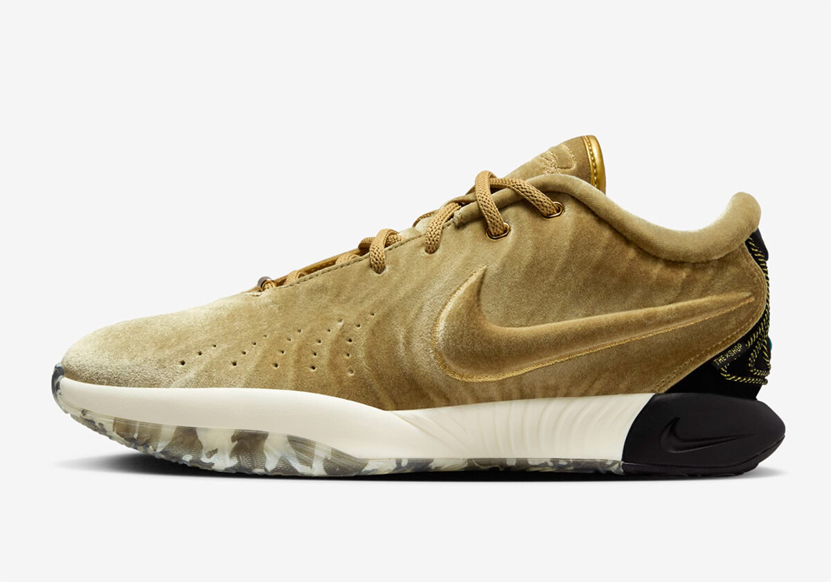 Nike LeBron XXI 21 QS The Shop Nobility Metallic Gold FZ7883