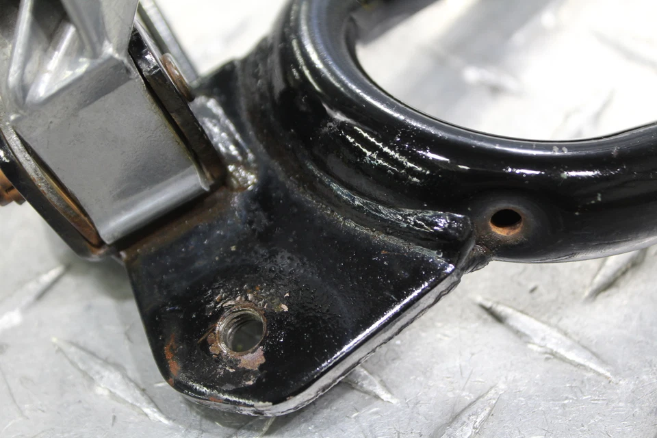 Yamaha FZR600R 1999 clavija trasera derecha pasajero Foto 4 de 4