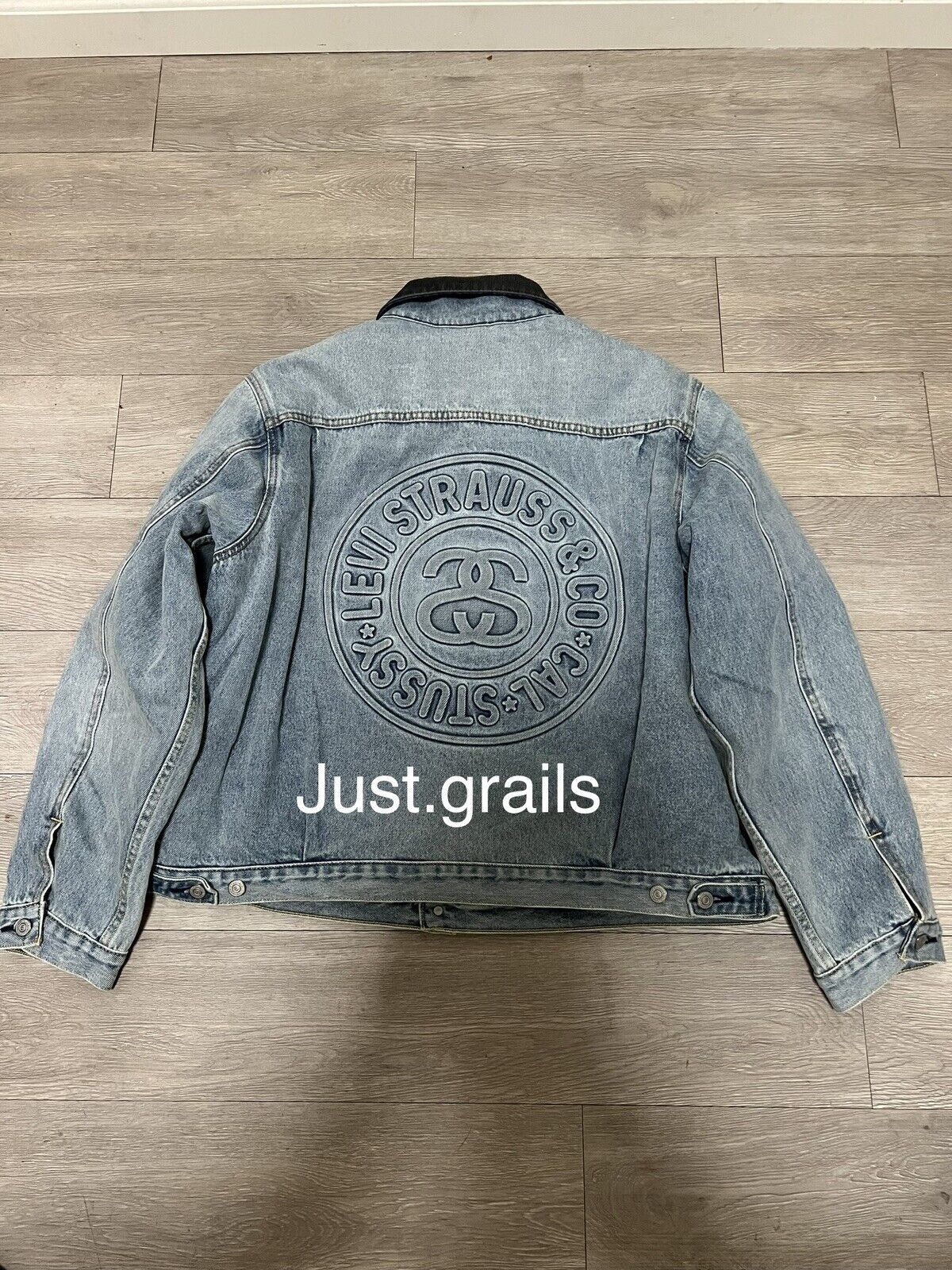 Stussy x Levi's Embossed Trucker Jacket Denim Jacket Size XL New Ready To  Ship