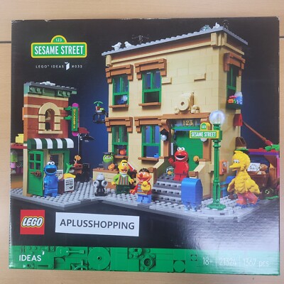 Lego 21324 Sesame Street 1367pcs Expedited Shipping - Sealed