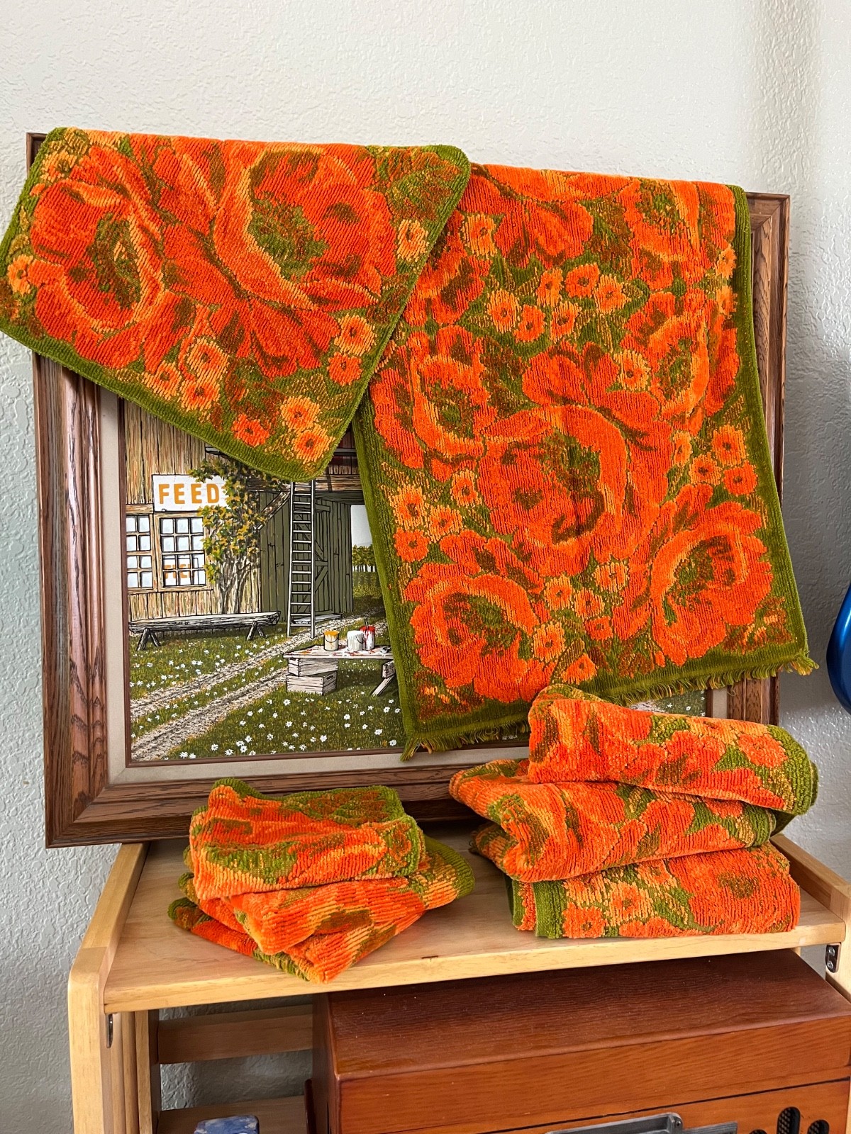VTG MCM Fieldcrest Poppies Hand Towel Flower Power Orange Green Fringe Cotton
