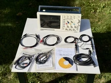 Owon PDS5022T Dual Channel Digital Storage Oscilloscope – 25 MHz Bandwidth