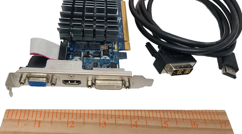 ASUS NVIDIA GeForce 210 (EN210 SILENT/DI/1GD3/V2(LP)) 1GB (max) DDR3 Video Card  - Image 2 of 3