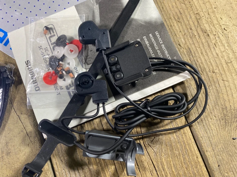 Shimano FLIGHT DECK Halterung & Sensor Kit SM6500 UNVOLLSTÄNDIG nur was abgebildet ist - Bild 3 von 4